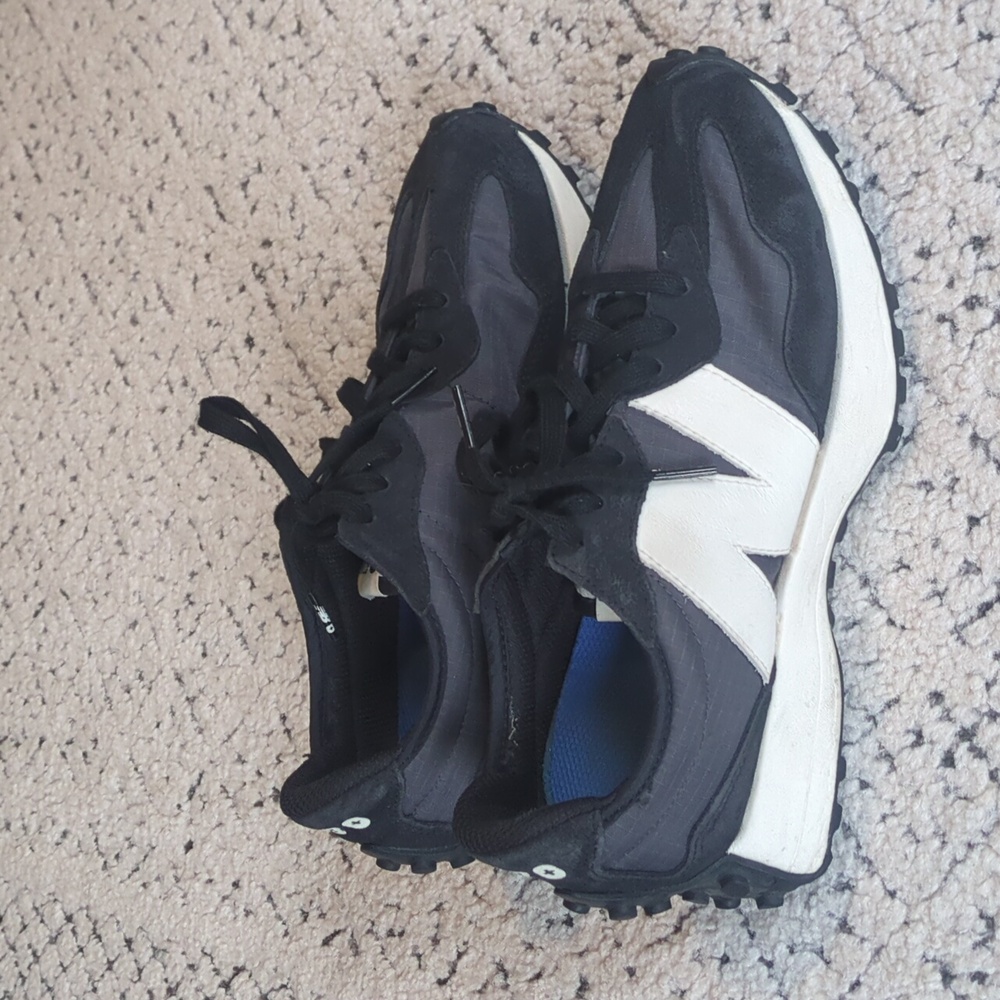 New Balance x Figs Life Style 327 Athletic Sneakers Black/White 9